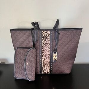 Michael Kors Tote Bag with Pouch